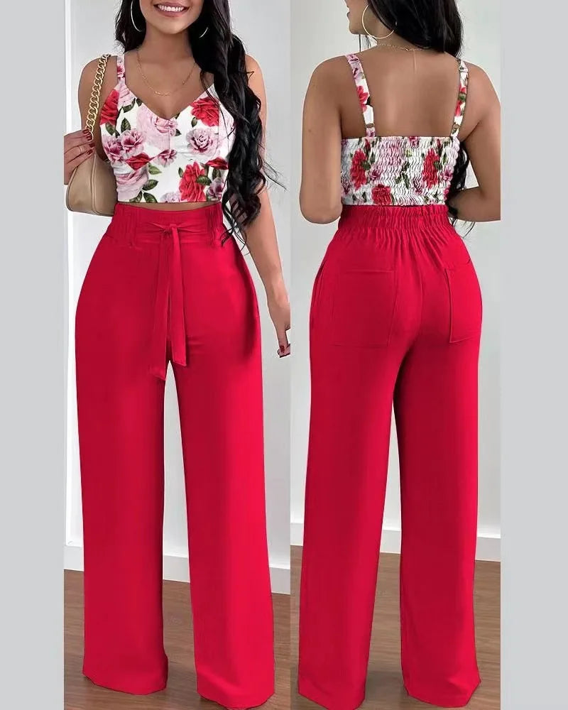 Women’s Modern Office Outfit – Slim Crop Top & High-Waist Wide-Leg Pants
